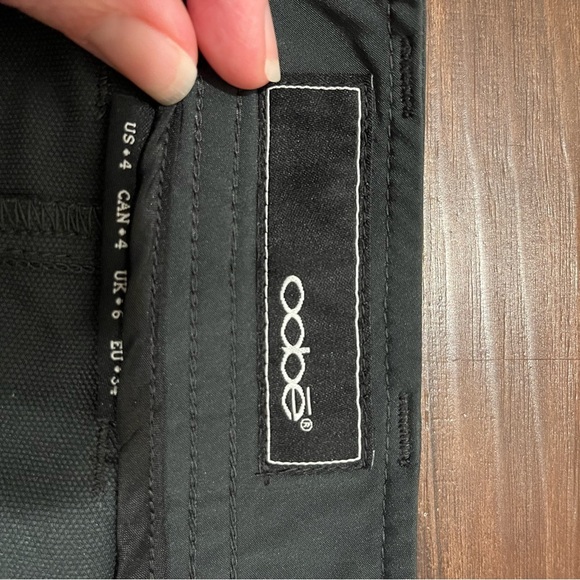 Oobe Lightweight Chino Shorts Size 4 - Picture 3 of 8